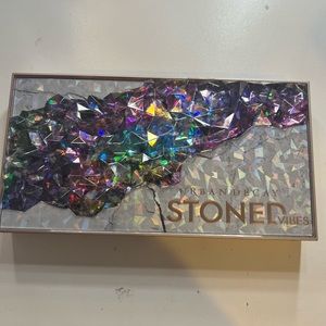 Urban decay stoned palette